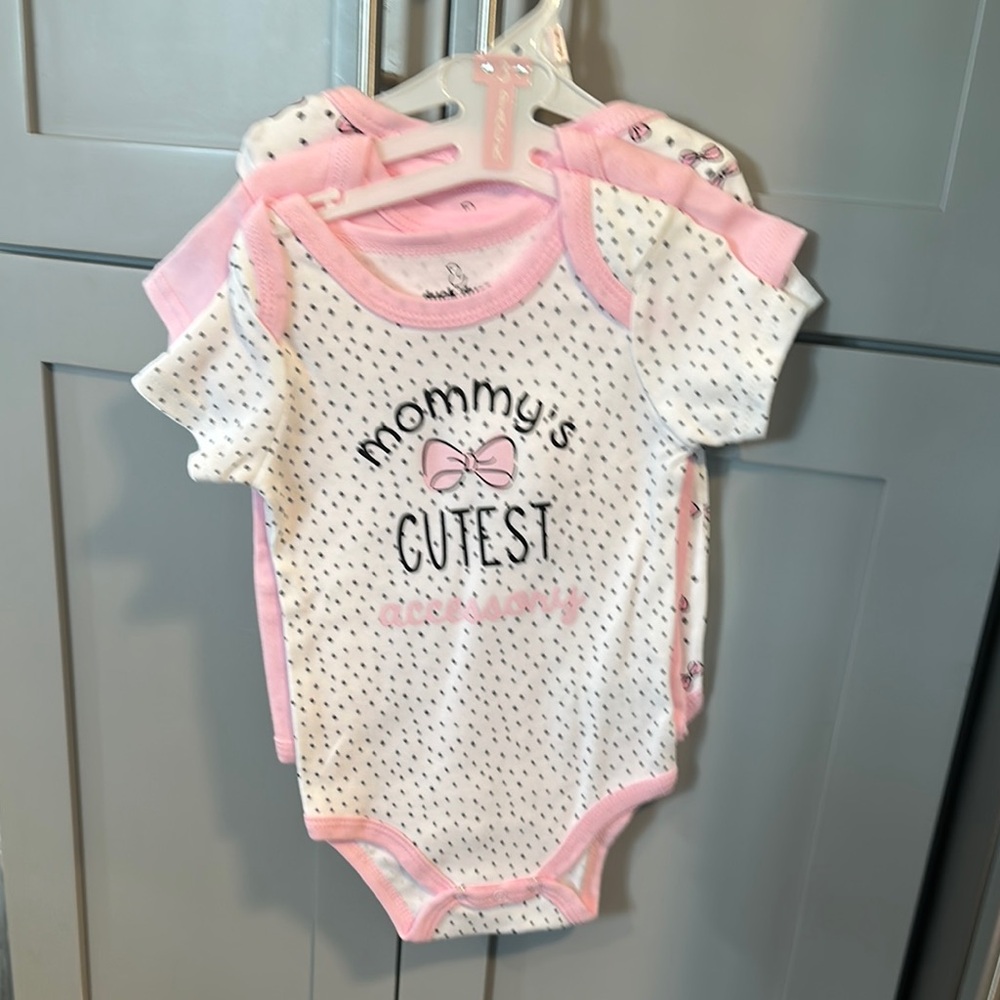 Mommy's Cutest Baby Onesie - Pink and White 3pc set